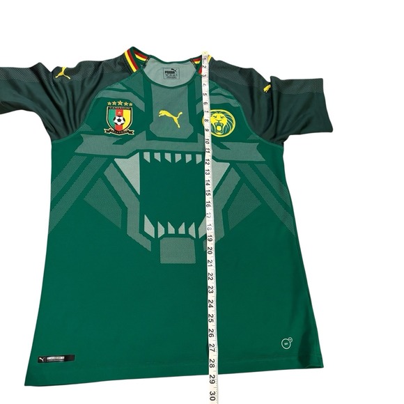 Puma Cameroon 2018/19 Home Soccer Jersey Green Yellow Mens Medium Futbol - Picture 9 of 9